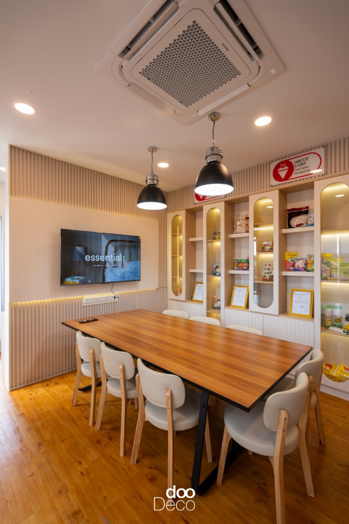 Gallery 24