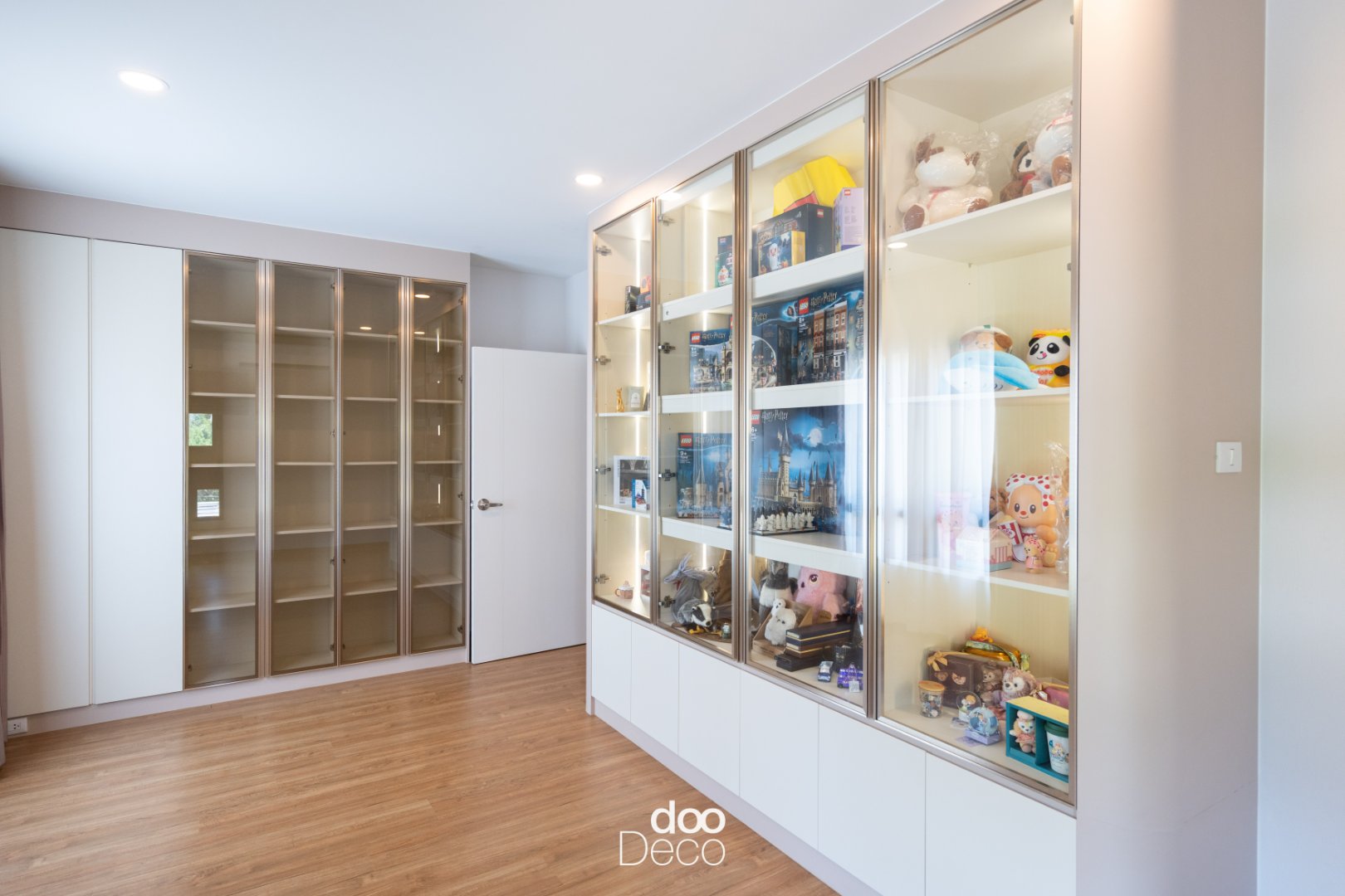 Gallery 4