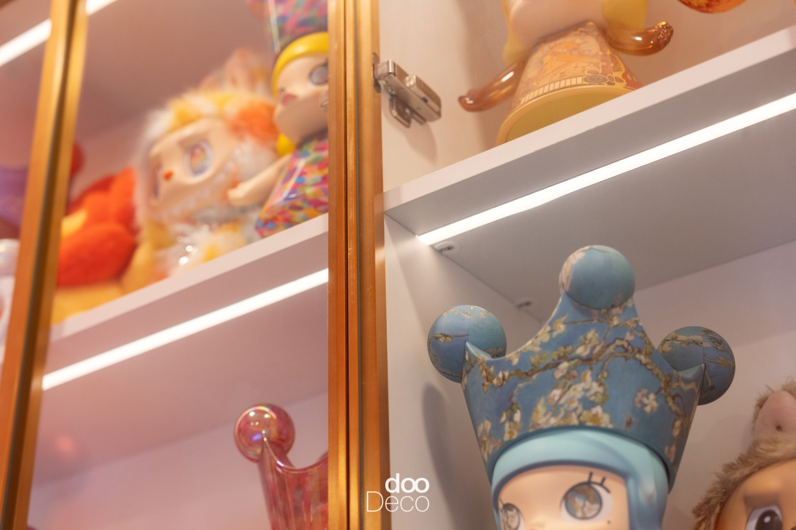 Gallery 10
