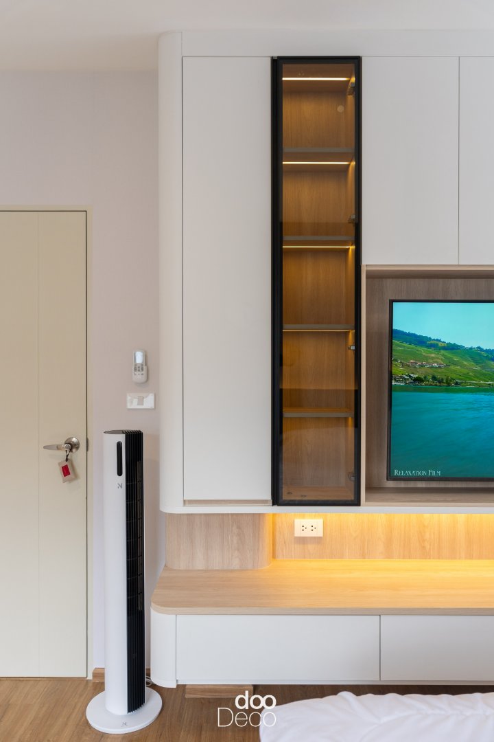 Gallery 19
