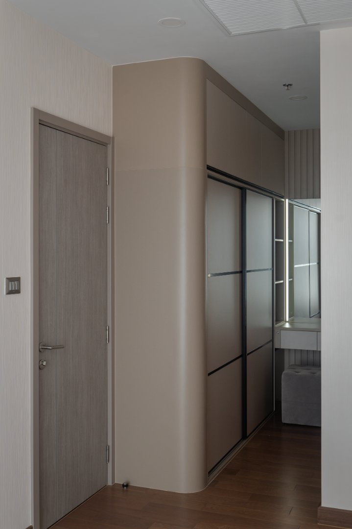Gallery 14