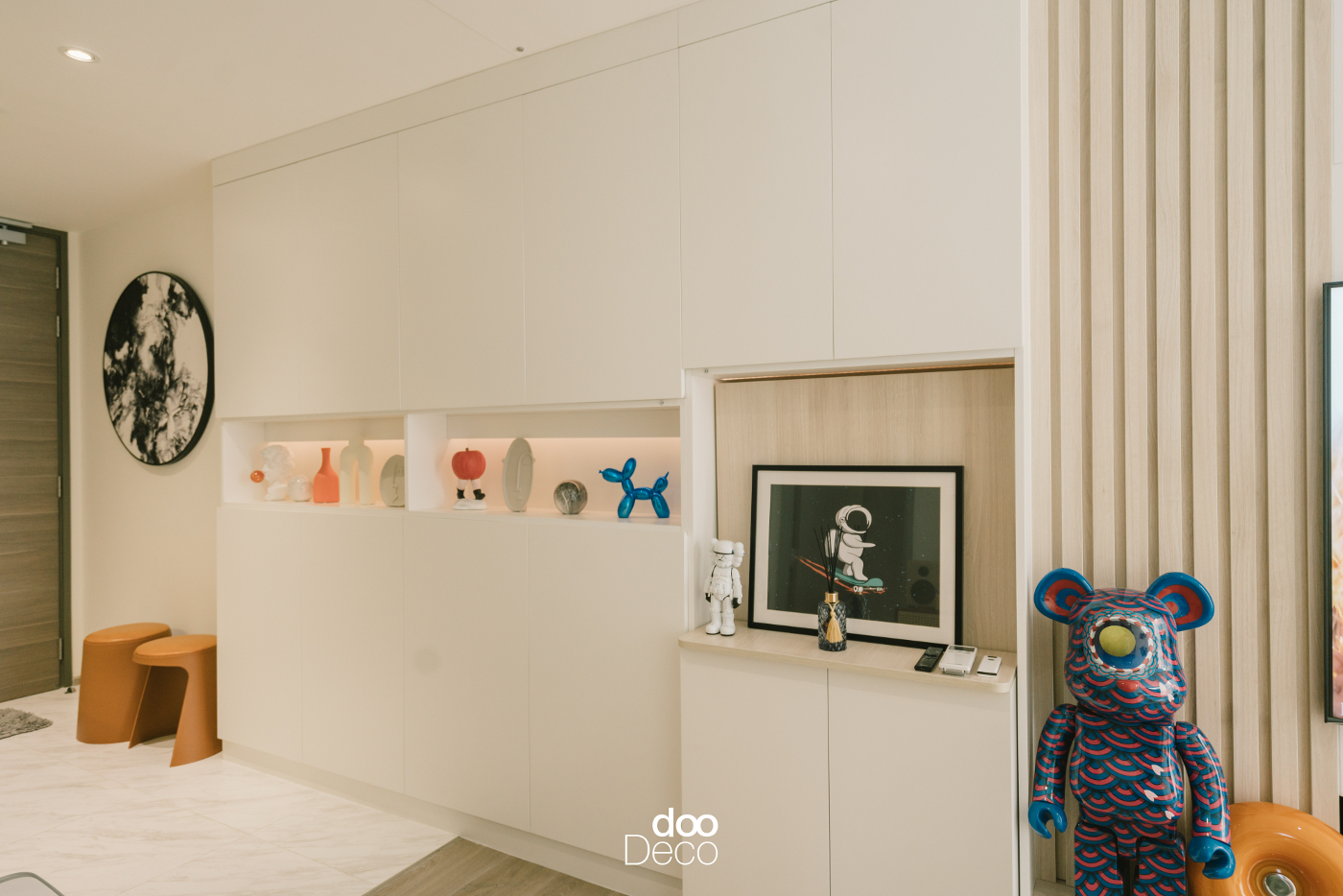 บิ้วอิน-ฟิตอินชั้นวางของแบบโต๊ะพับเก็บได้