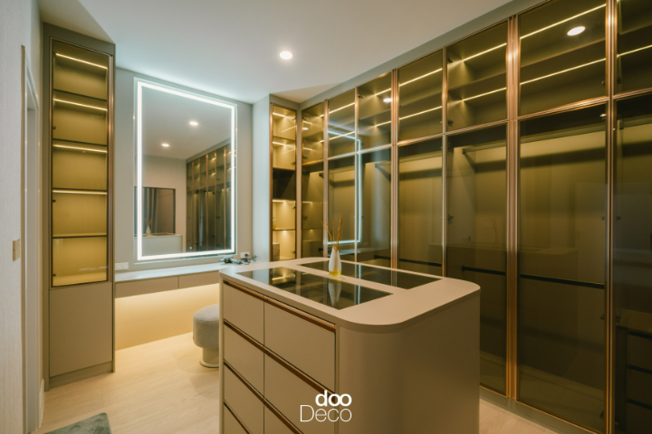 งานตกแต่งและบิ้วอิน-ฟิตอินสไตล์ Modern Luxury มุมแต่งตัว